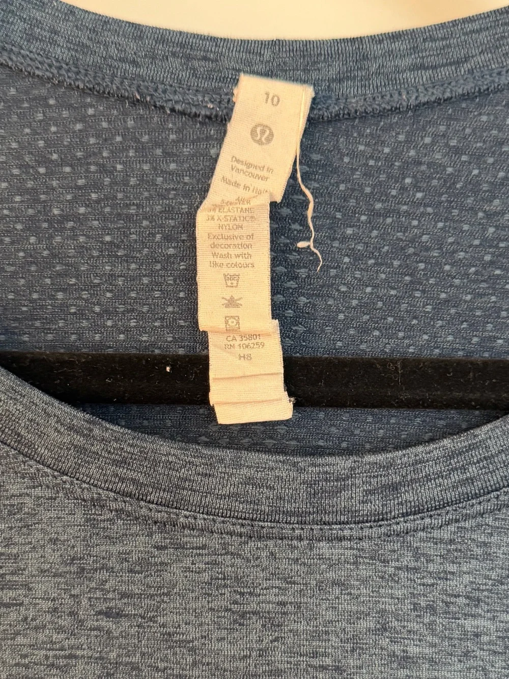 lululemon short sleeve swiftly tech crew in navy blue